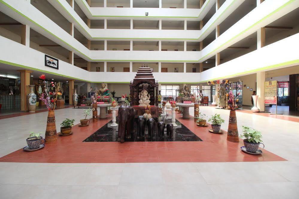 Hotel Icchapurti Sai Residency Shirdi Exterior photo